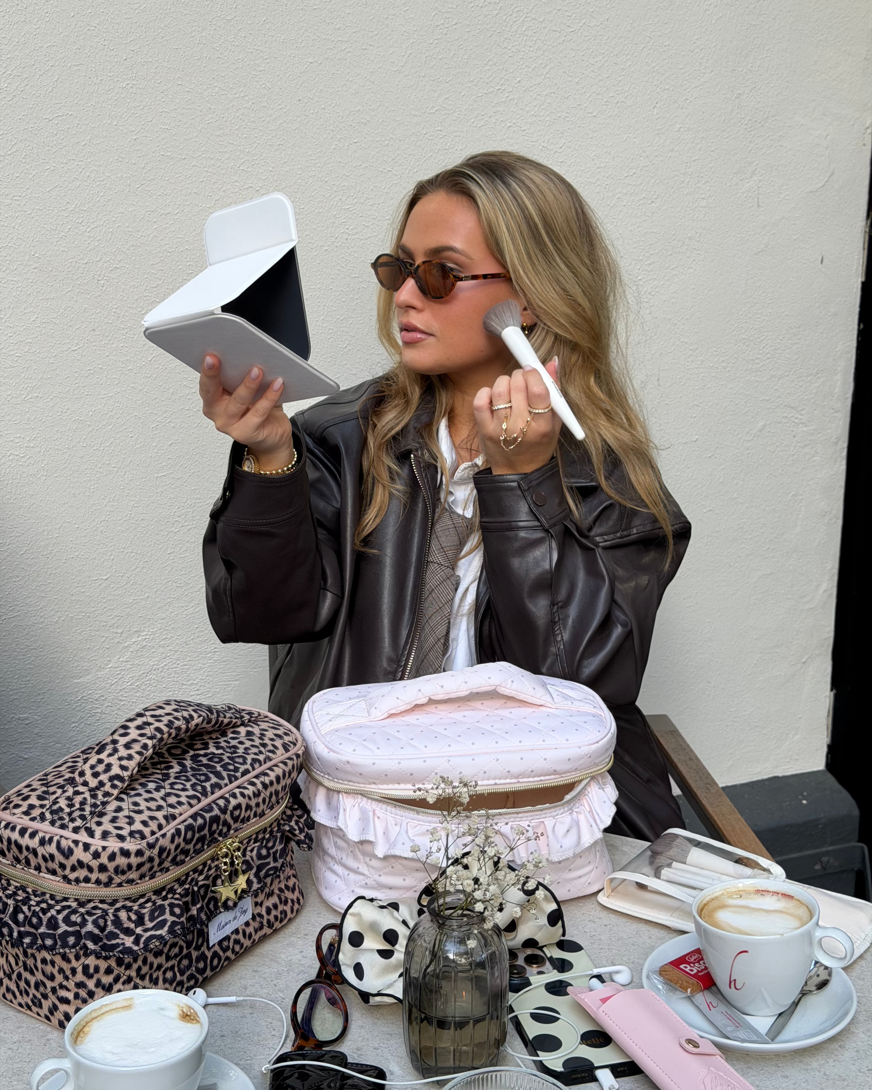 Vanity Affair - Vanilla Make Up Bag